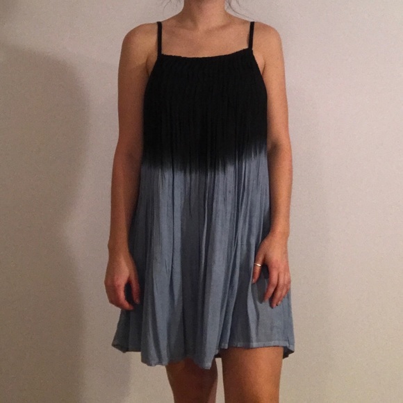 Lulus Dresses & Skirts - Blue dress NWOT